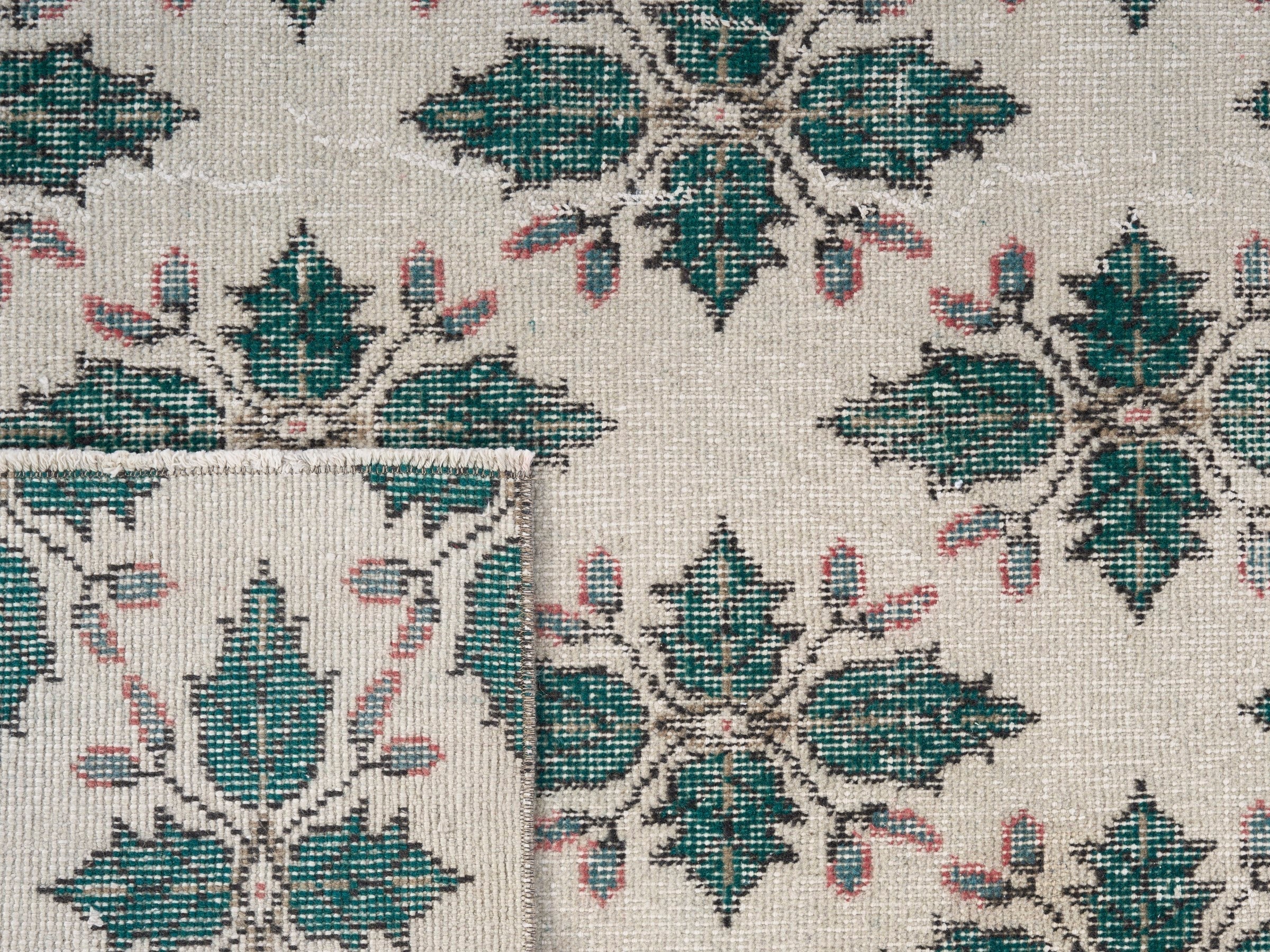Turkish Isparta accent rug in muted pink and teal, view 10 of 10