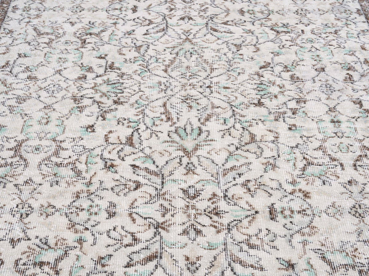 8835, Turkish Isparta Area Rug