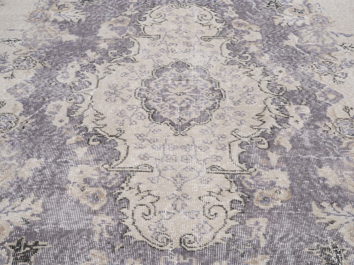 8832, Turkish Isparta Area Rug