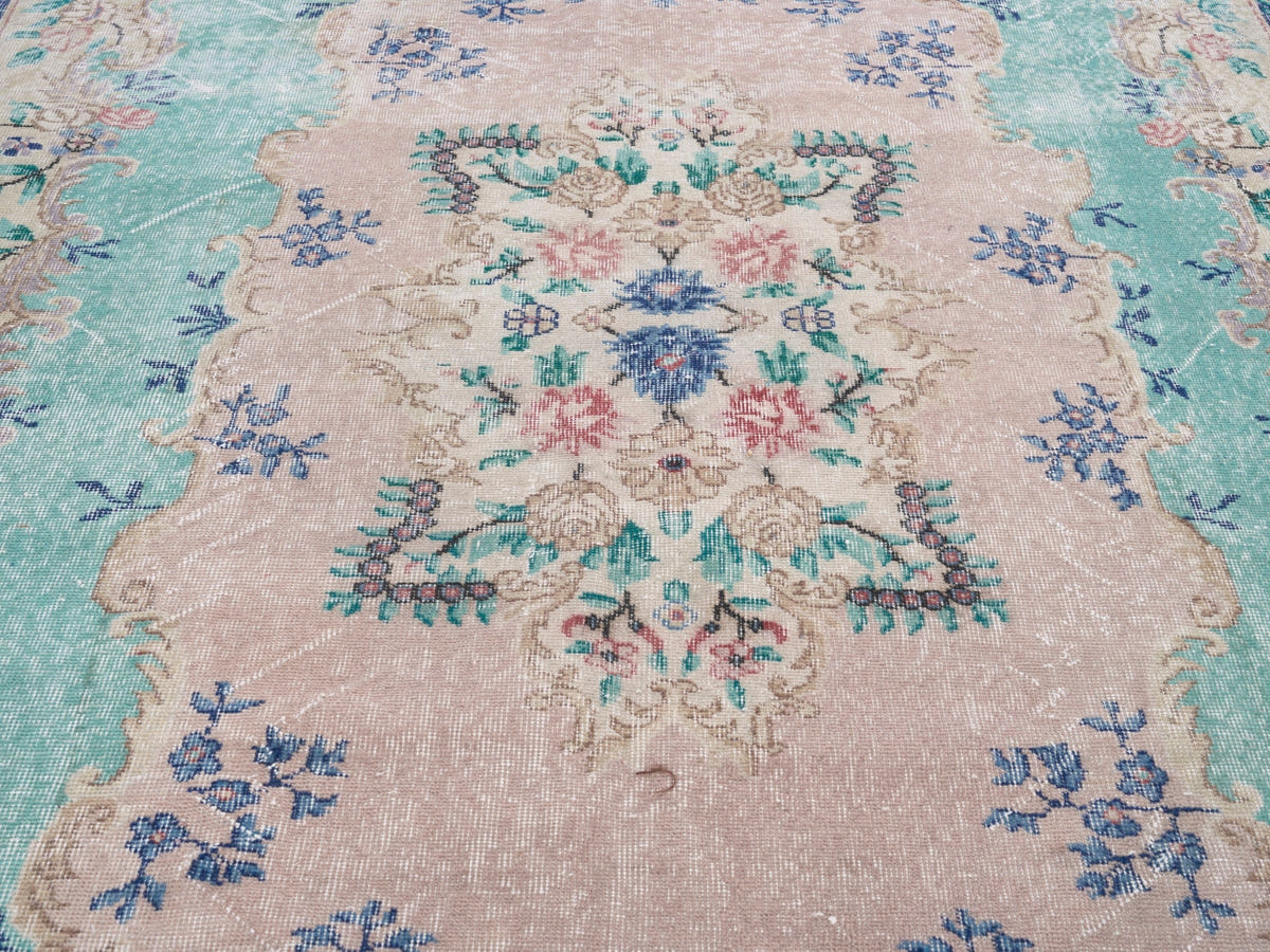 8820, Turkish Isparta Area Rug