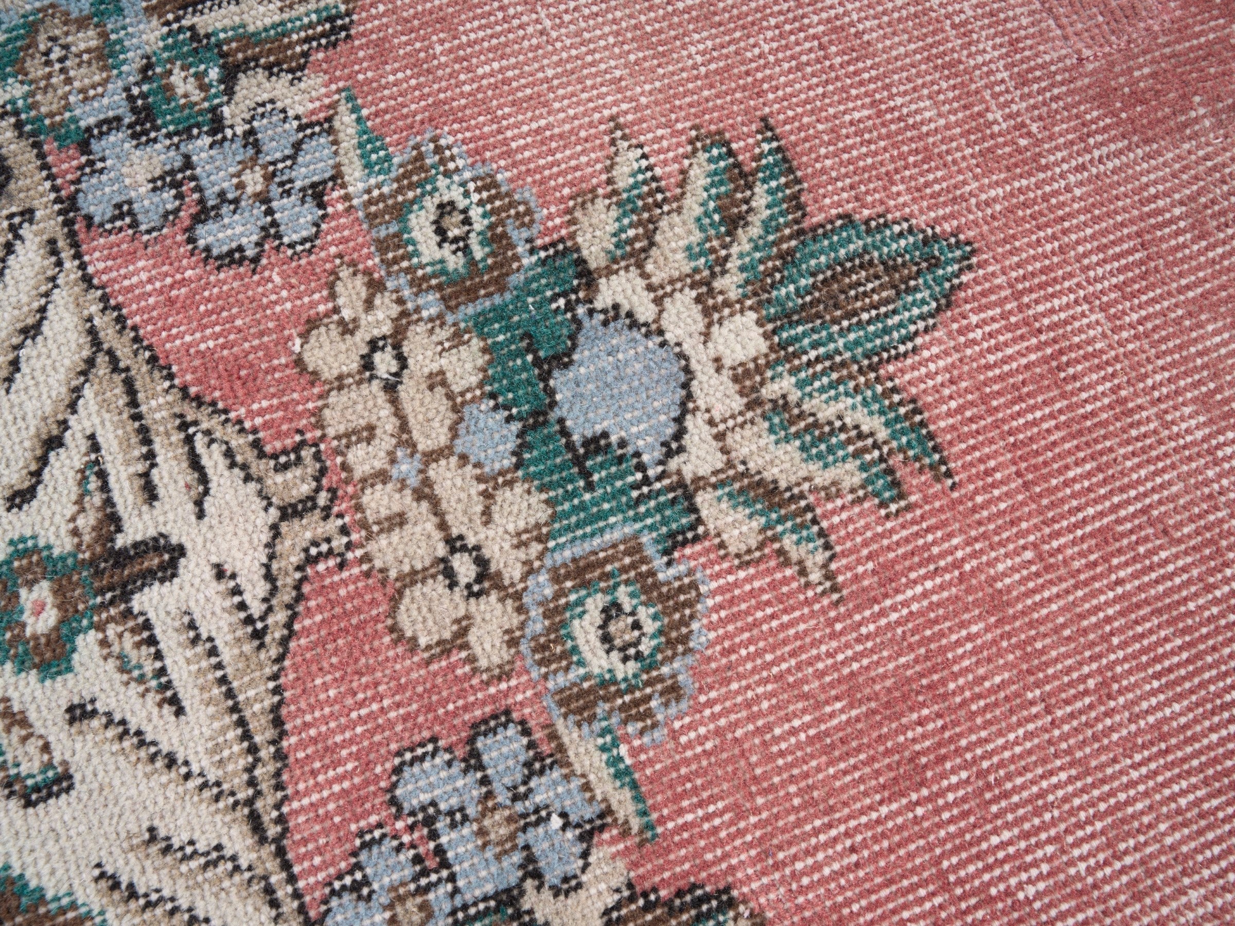 Turkish Isparta area rug in rose and cream, view 7 of 10