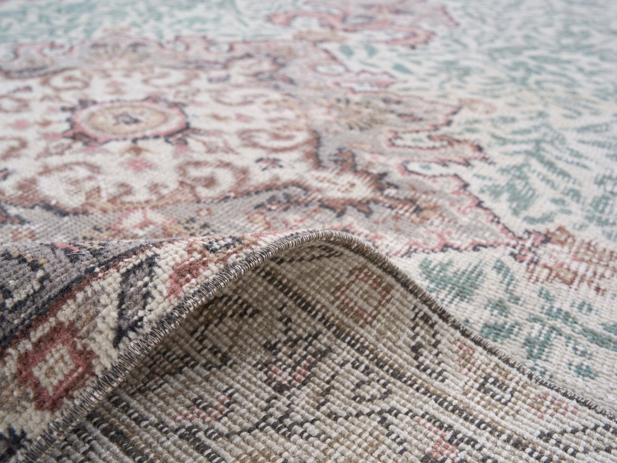 8797, Turkish Isparta Area Rug