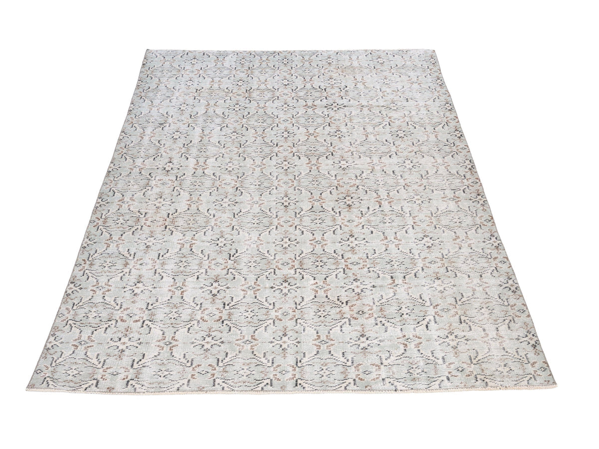 8788, Turkish Manisa Area Rug