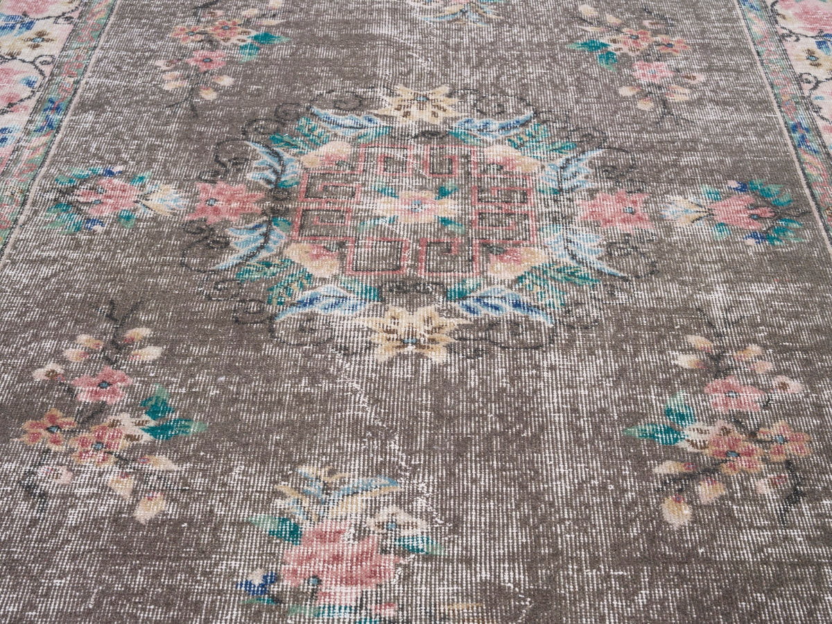 8850, Turkish Isparta Area Rug