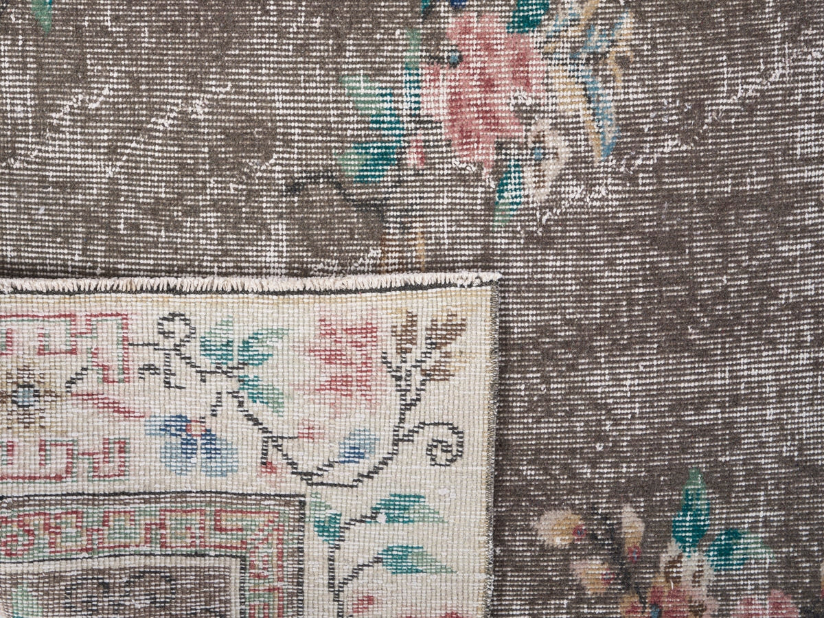 8850, Turkish Isparta Area Rug