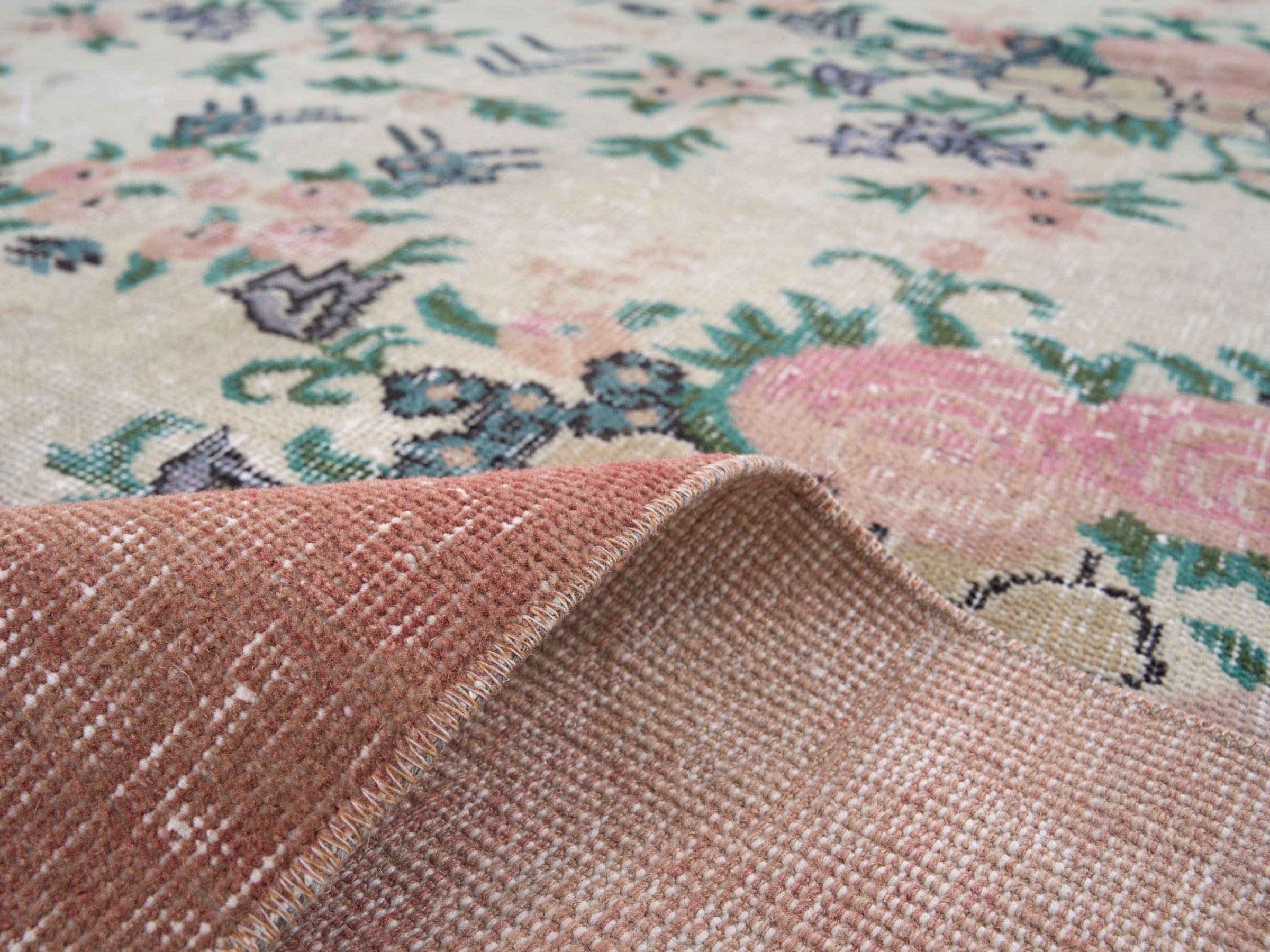 Turkish Isparta area rug in cream and dusty rose, view 9 of 10