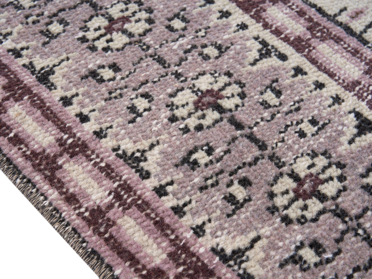 8844, Turkish Manisa Area Rug