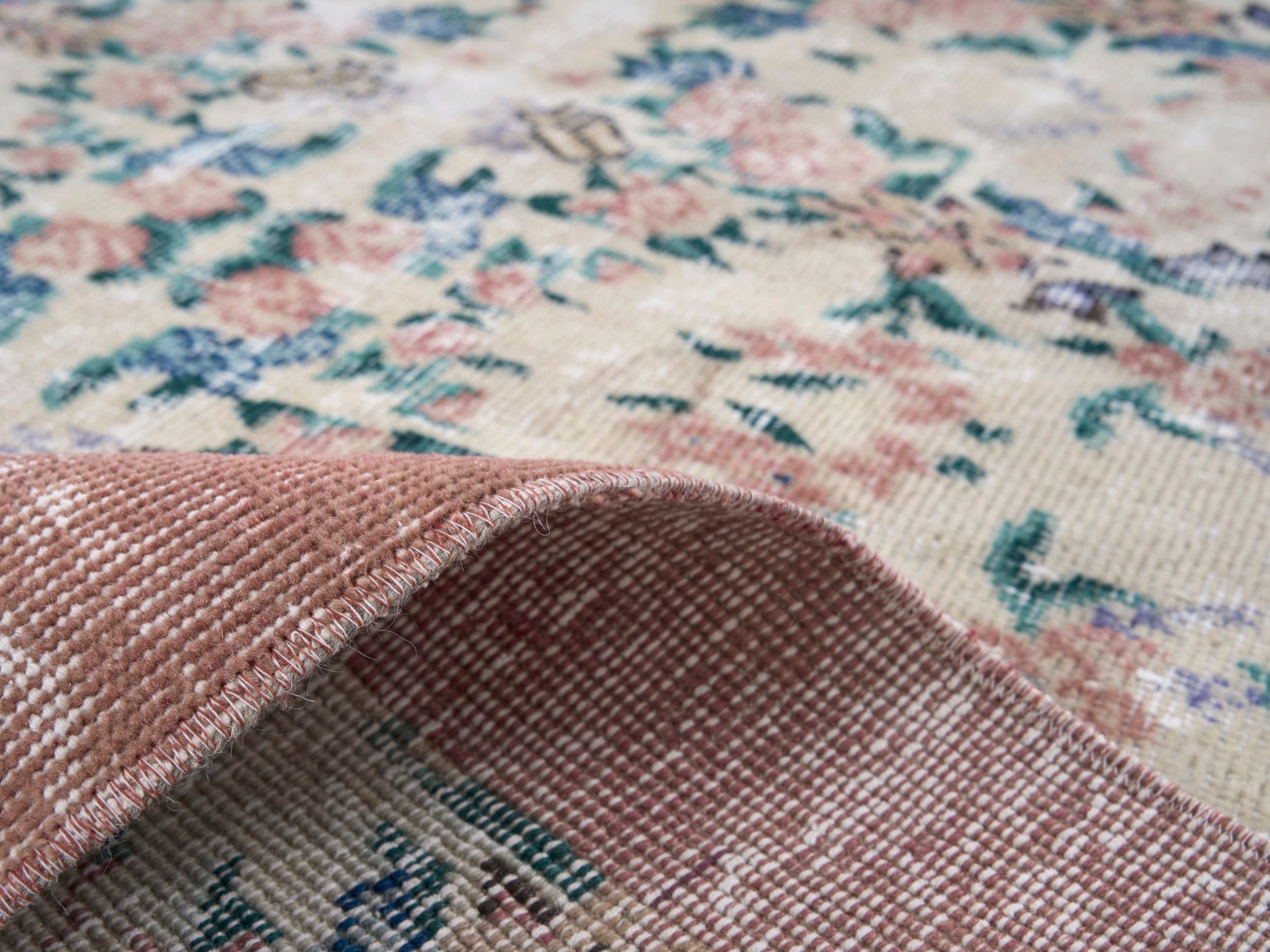 Turkish Isparta area rug in cream and faded red, view 9 of 10