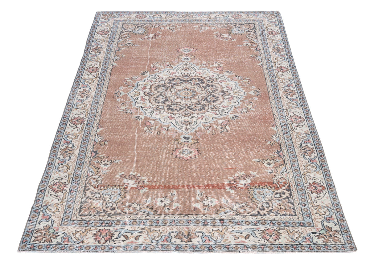 8837, Turkish Isparta Area Rug