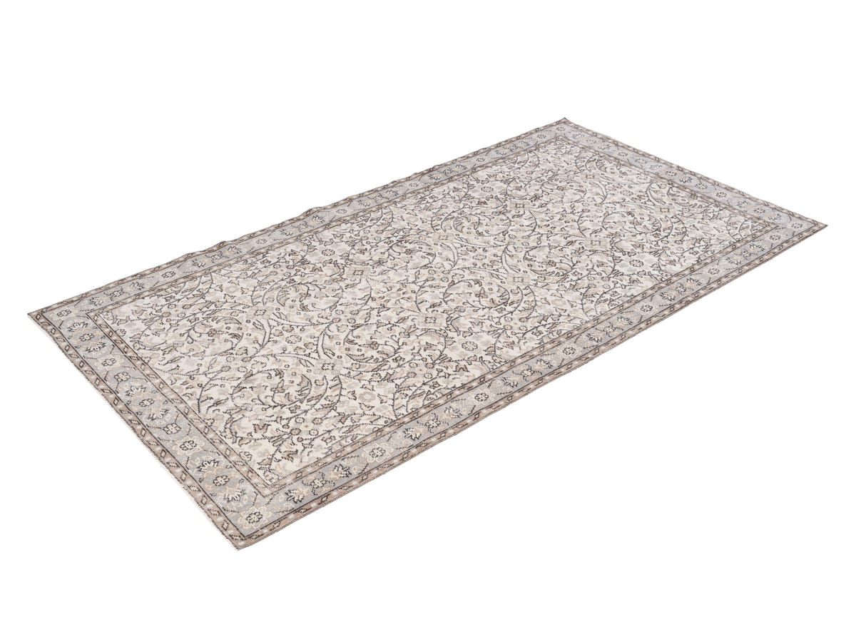 8825, Turkish Isparta Area Rug