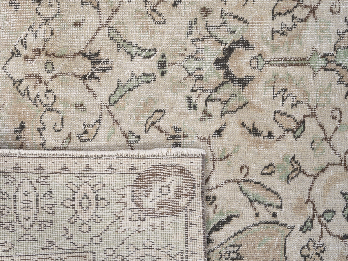 8798, Turkish Isparta Area Rug