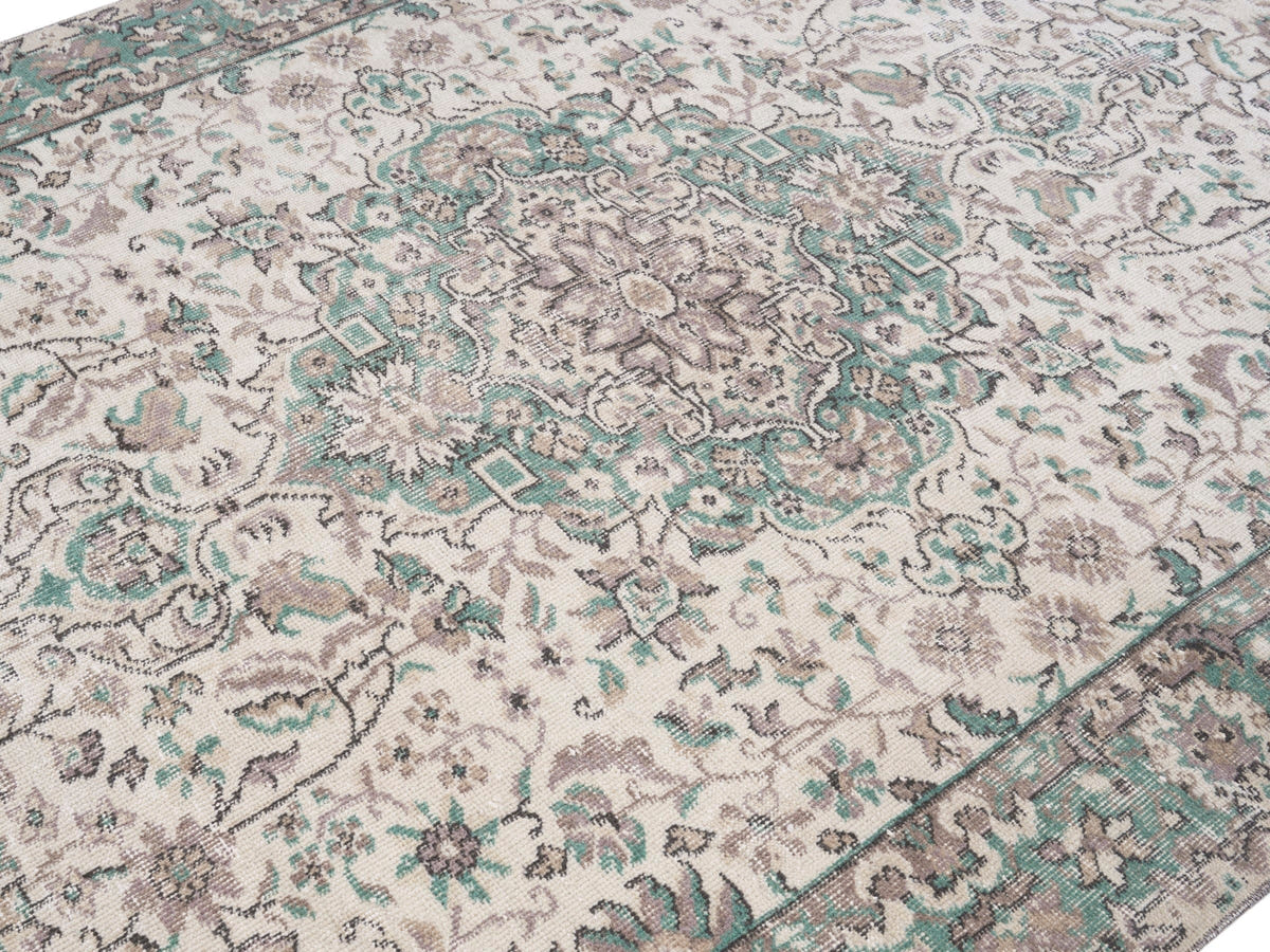 8779, Turkish Isparta Area Rug
