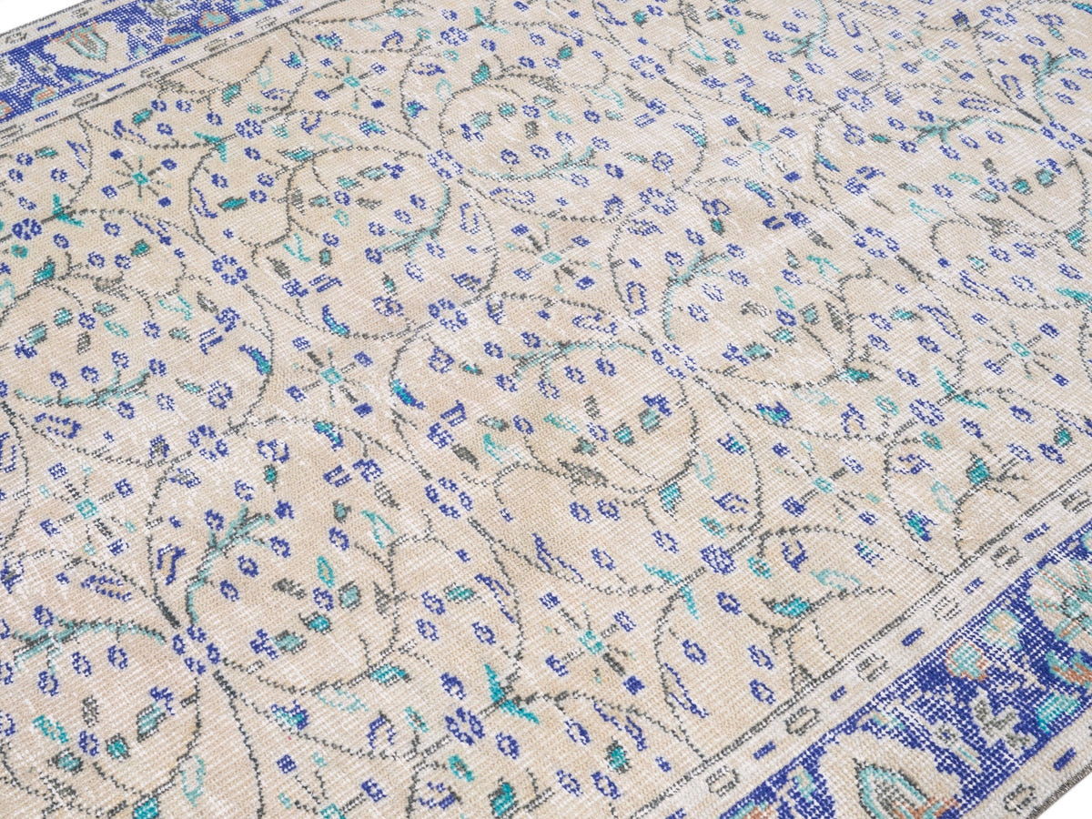 8759, Turkish Manisa Area Rug