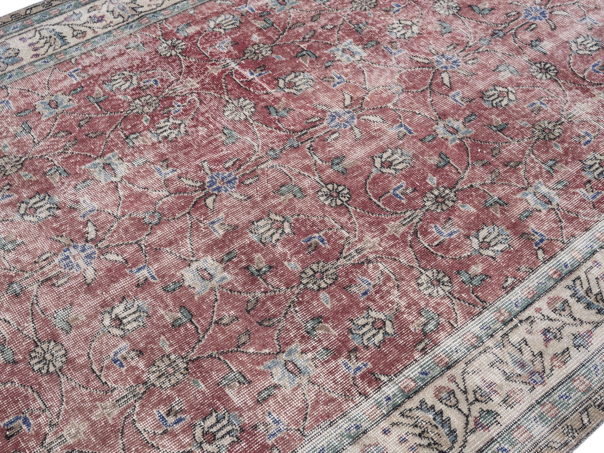 8738, Turkish Isparta Area Rug