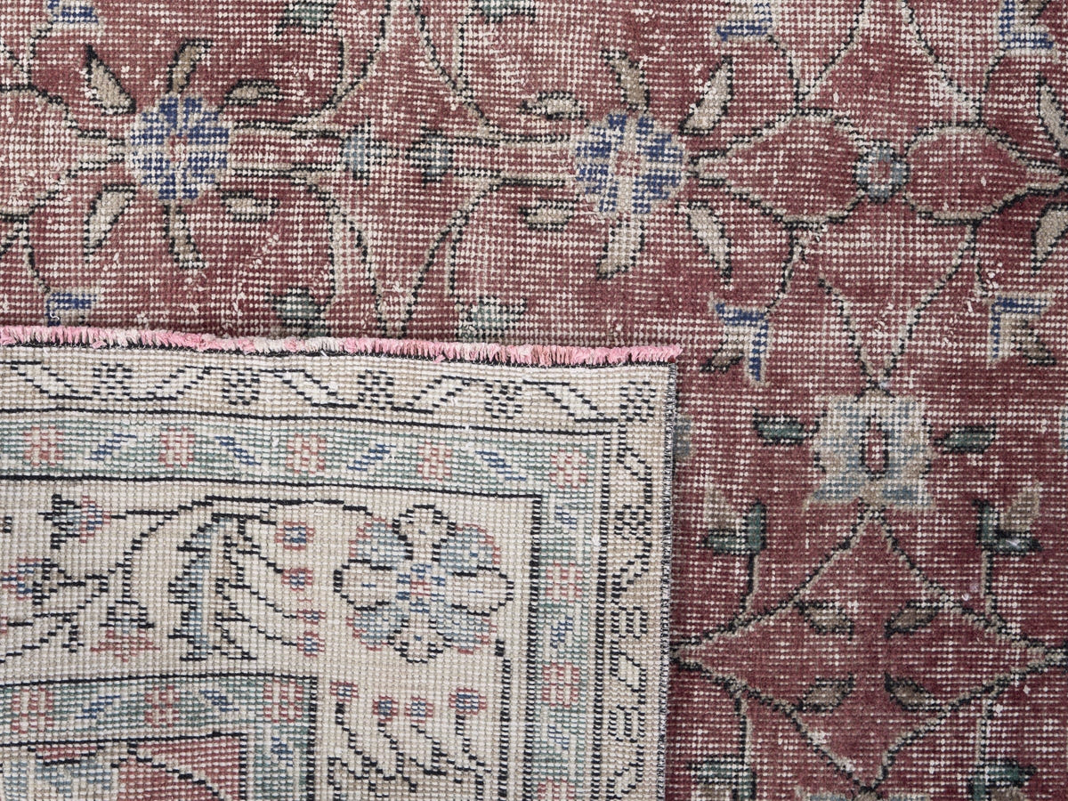 8738, Turkish Isparta Area Rug