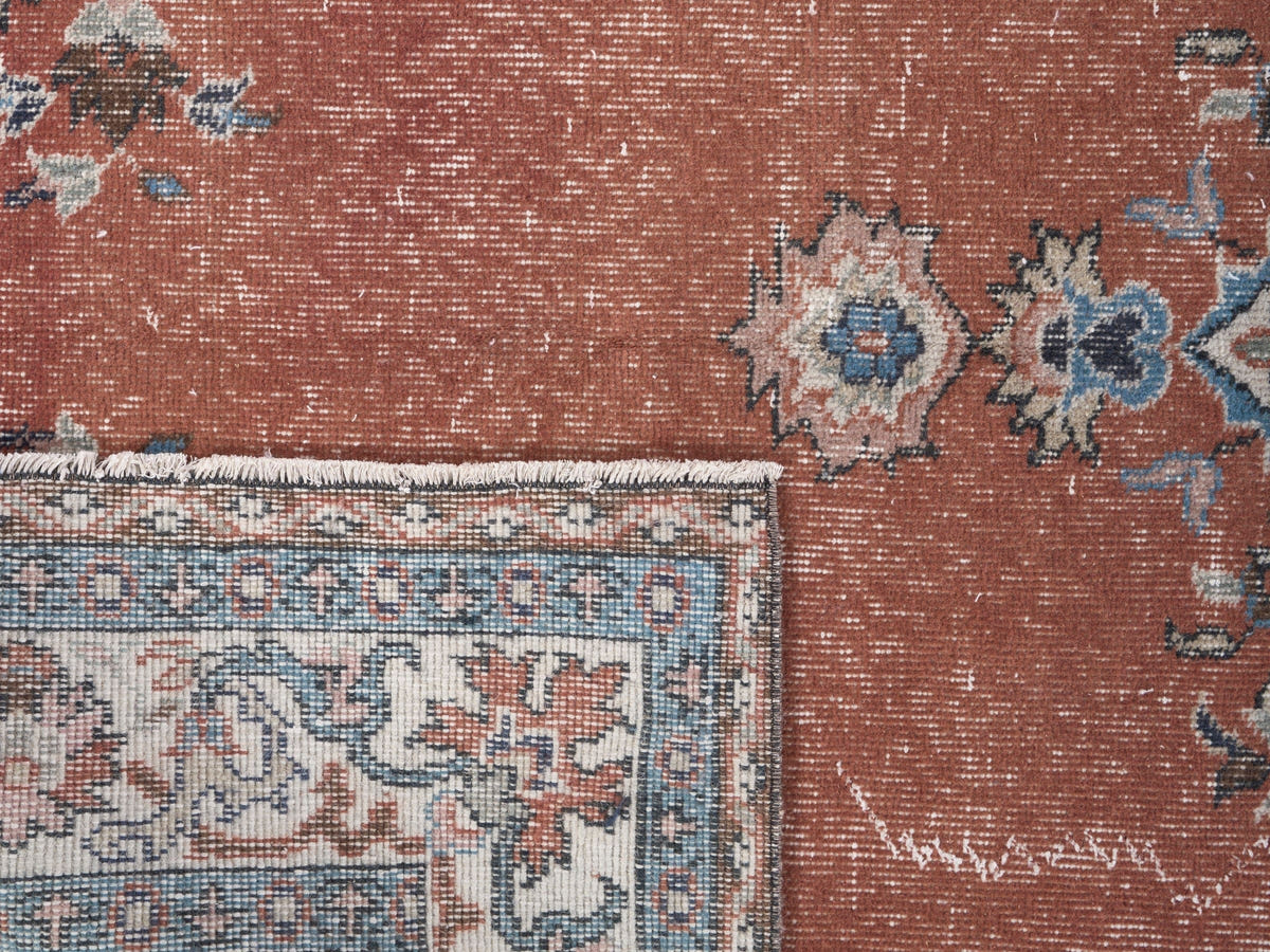 8694, Turkish Isparta Area Rug