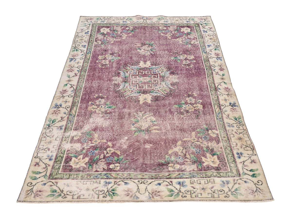 8687, Turkish Isparta Area Rug