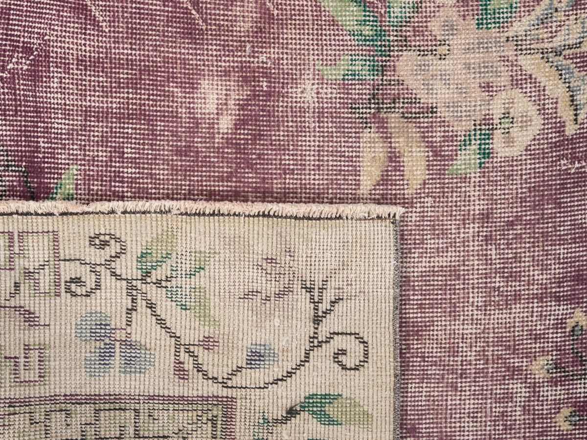 8687, Turkish Isparta Area Rug