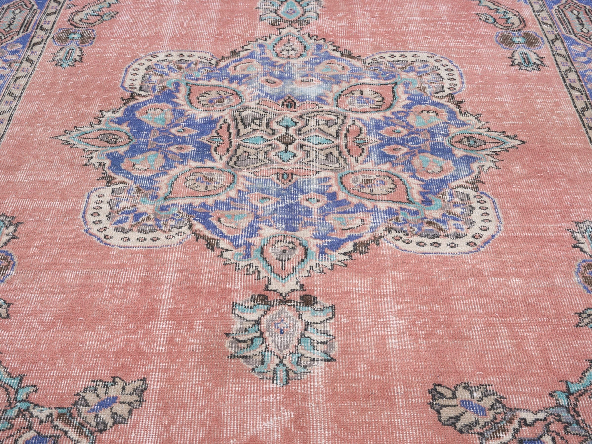 8681, Turkish Isparta Area Rug