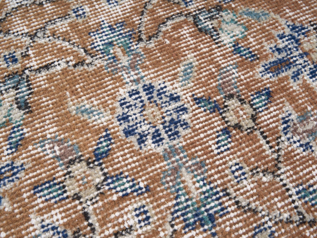 8674, Turkish Isparta Area Rug