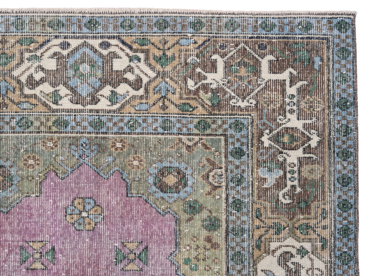 8670, Turkish Isparta Area Rug