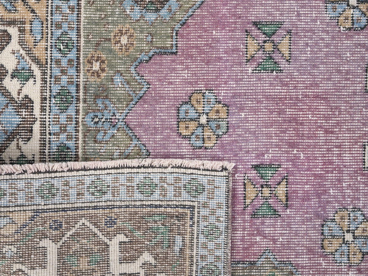 8670, Turkish Isparta Area Rug