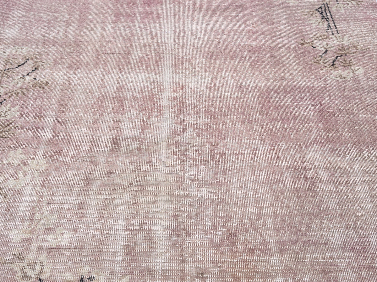 8663, Turkish Isparta Area Rug