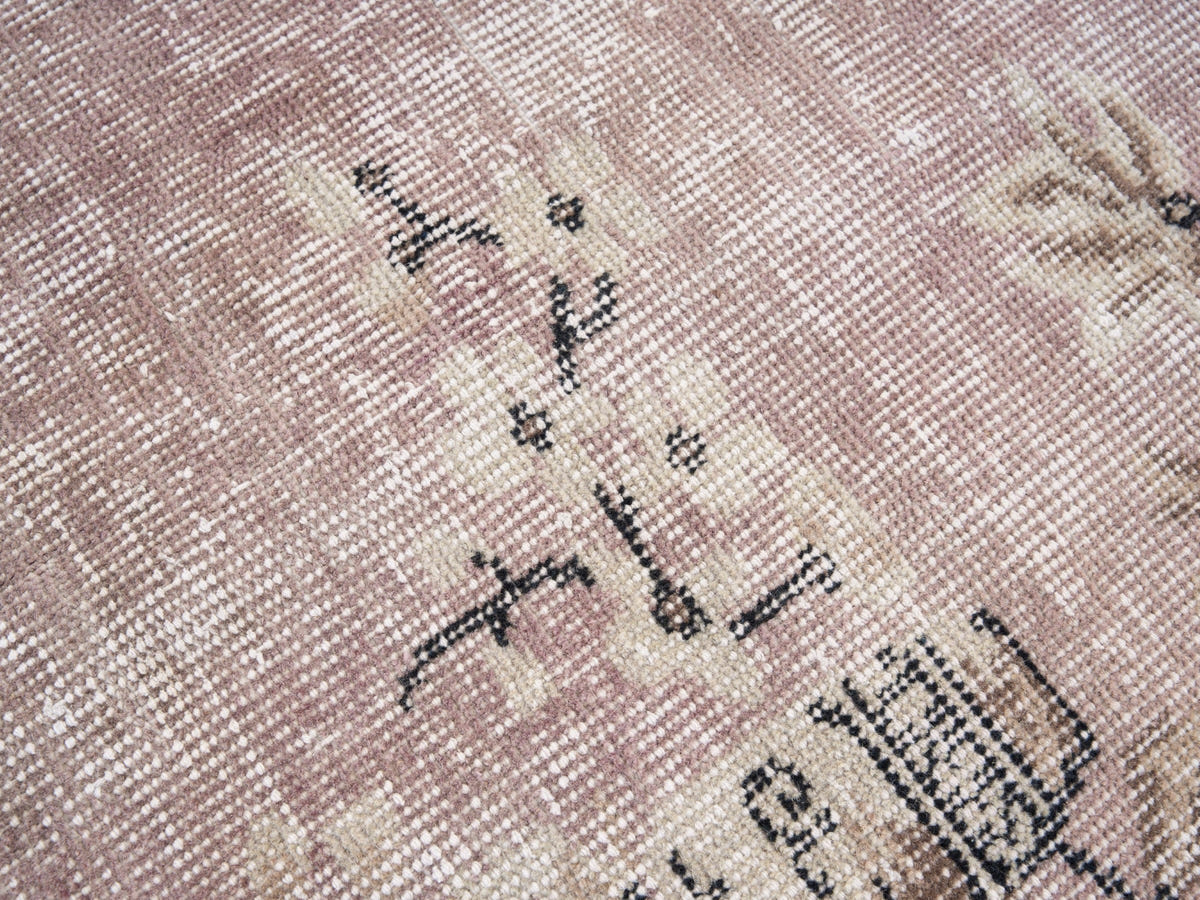 8663, Turkish Isparta Area Rug