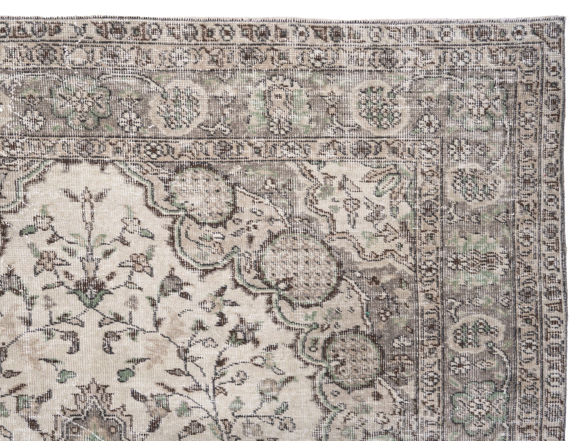 8782, Turkish Isparta Area Rug