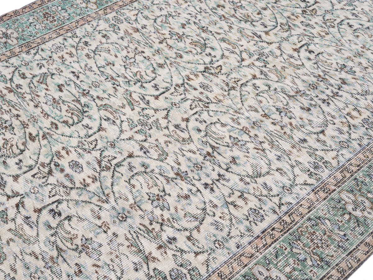 8775, Turkish Isparta Area Rug