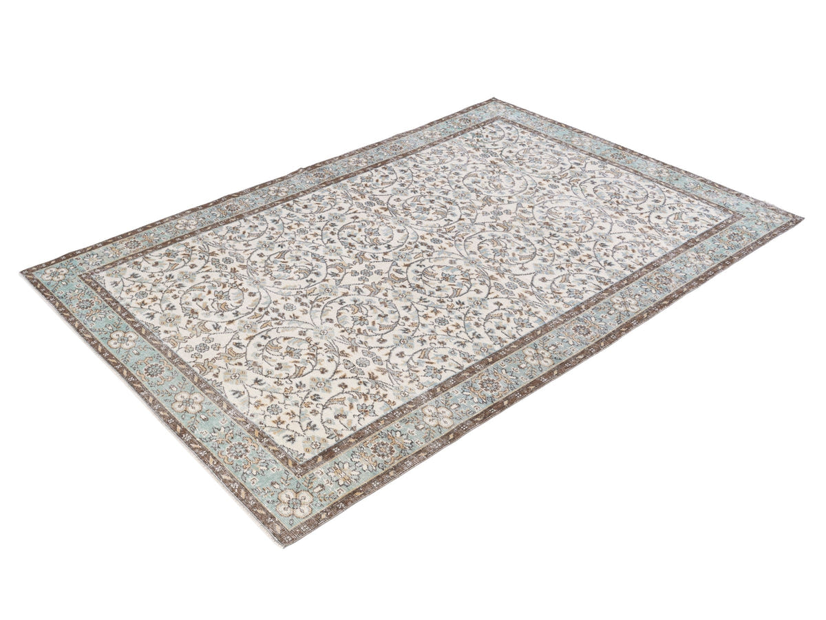 8774, Turkish Isparta Area Rug