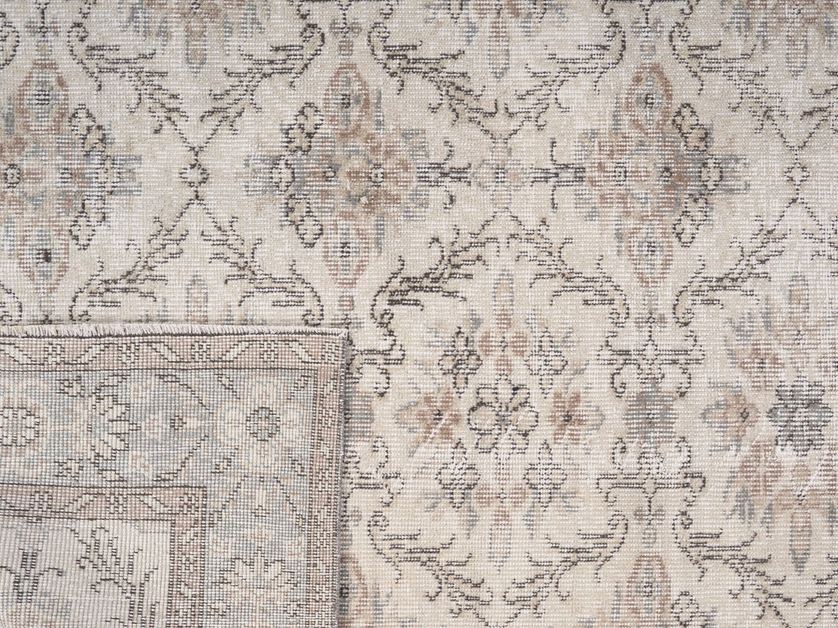 8770, Turkish Isparta Area Rug