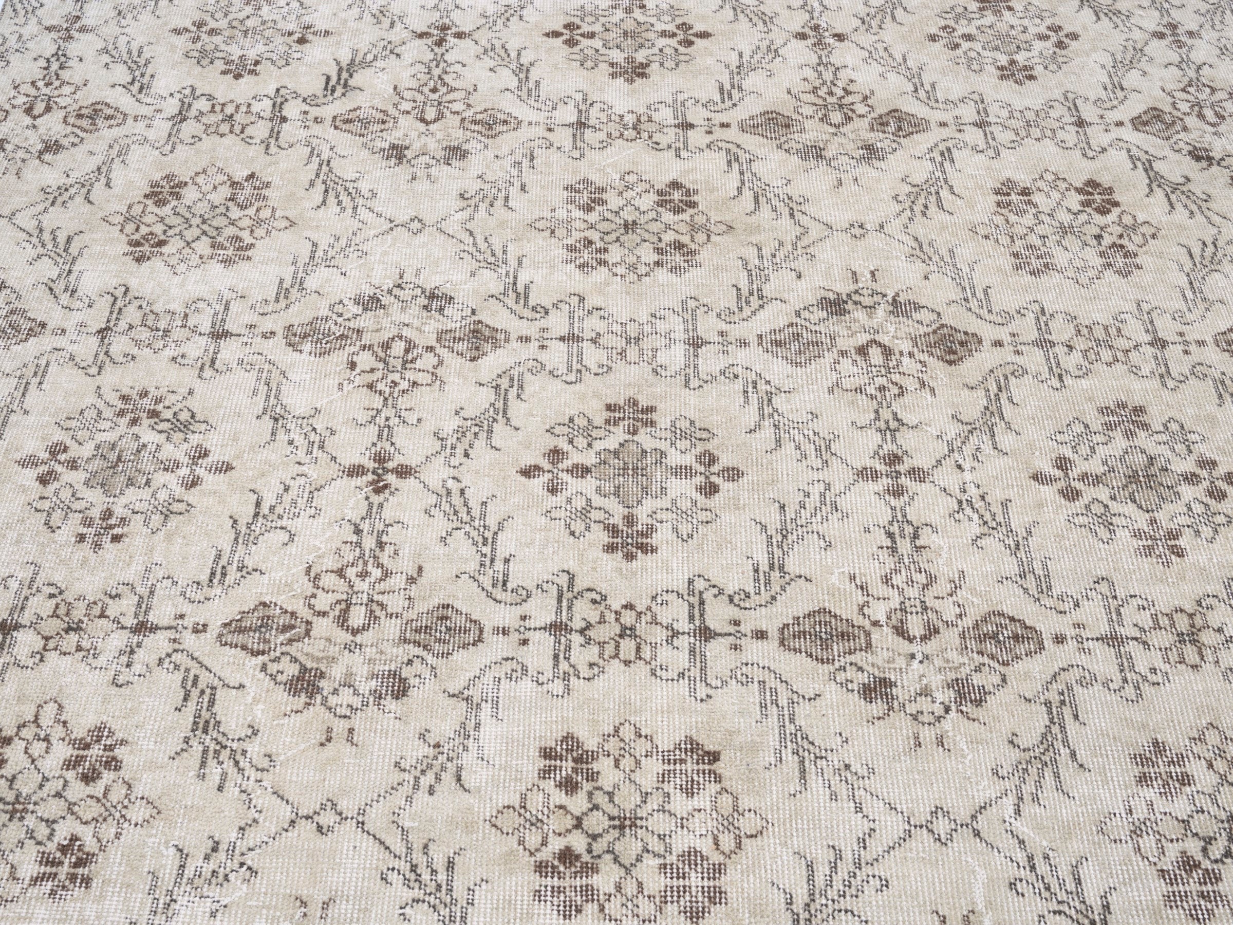 Turkish Isparta area rug in ivory and taupe, view 4 of 10