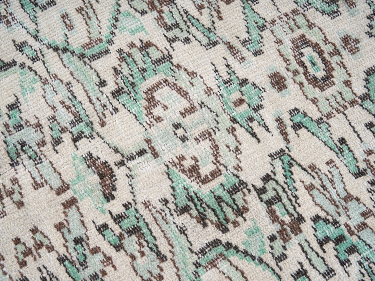 8762, Turkish Manisa Area Rug