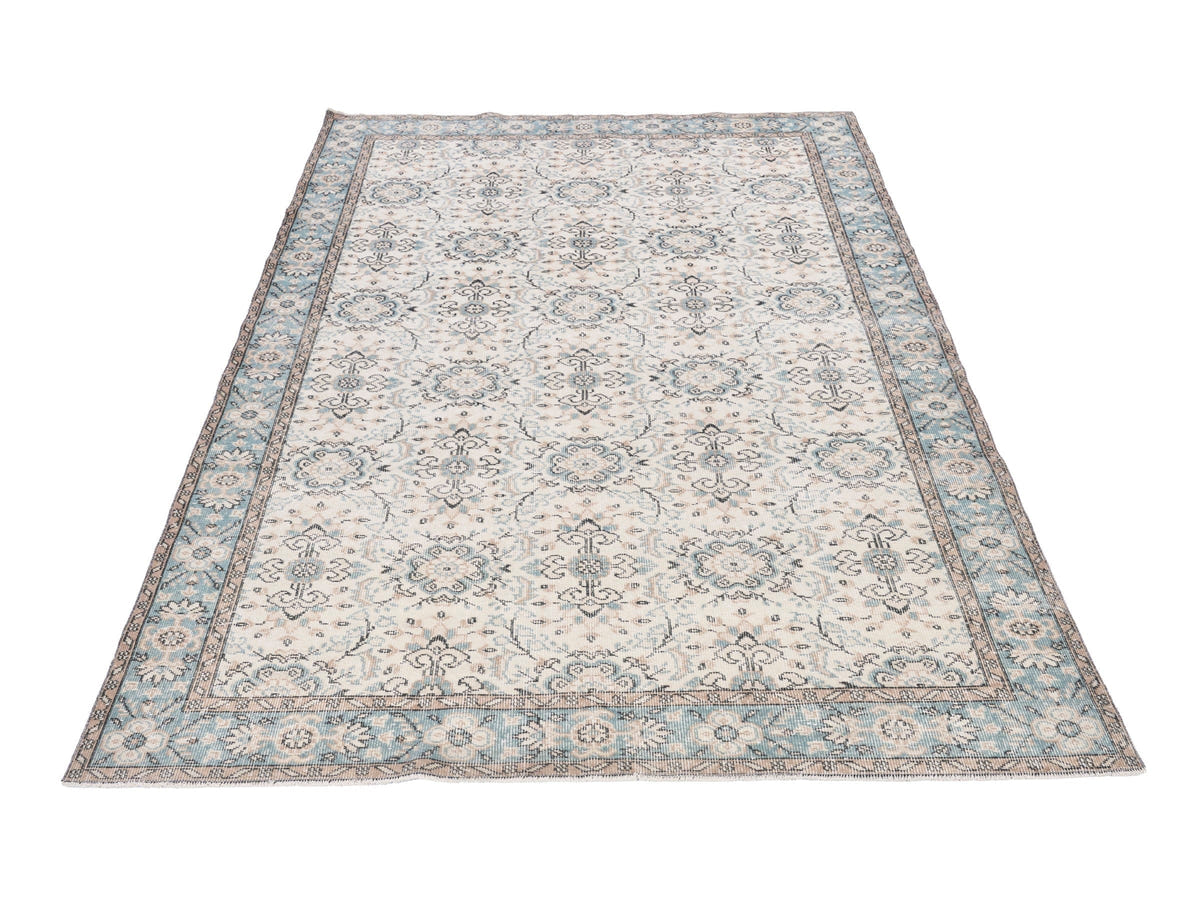 8758, Turkish Isparta Area Rug