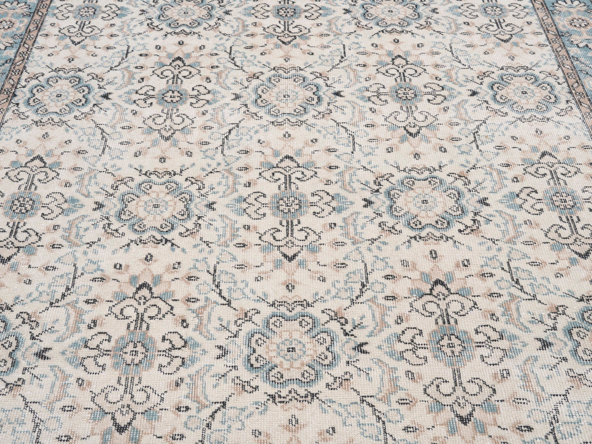 8758, Turkish Isparta Area Rug