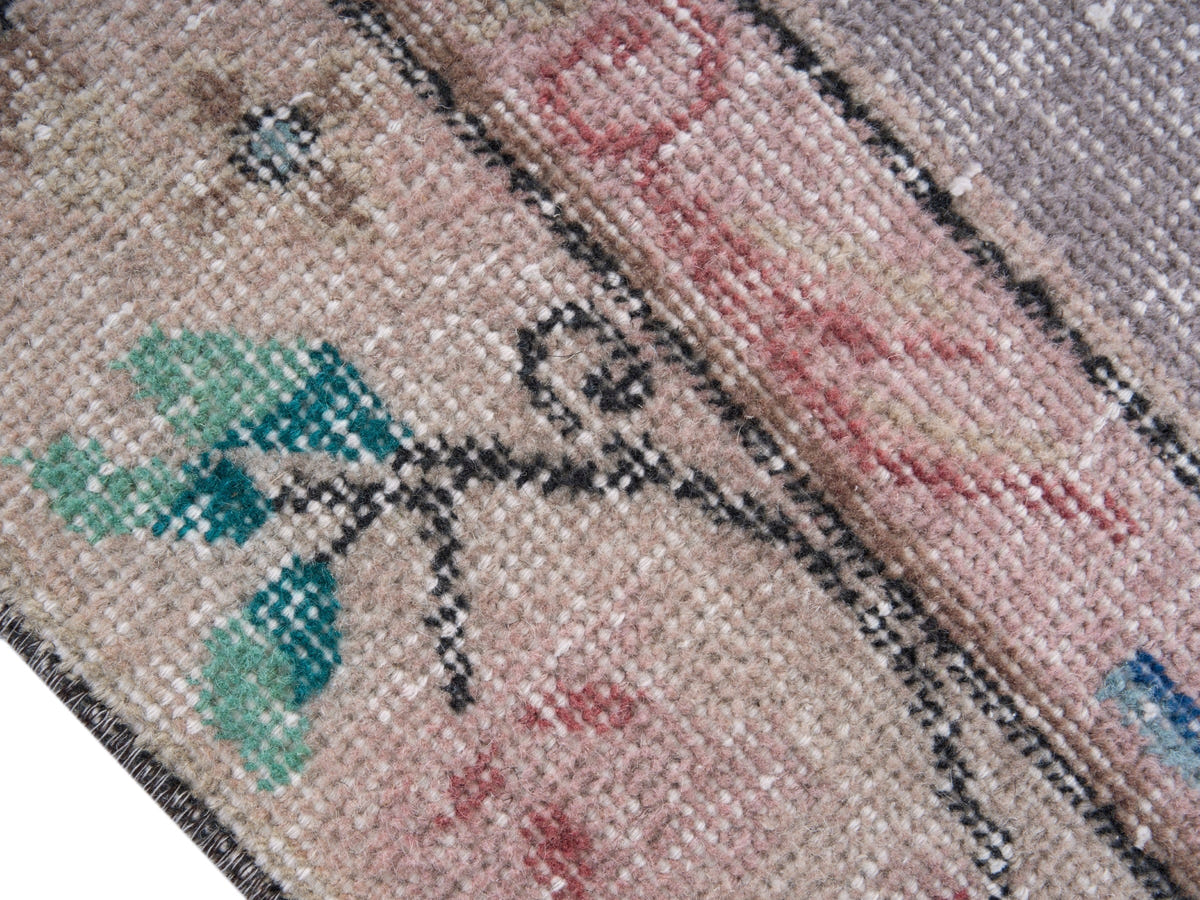 8753, Turkish Isparta Area Rug