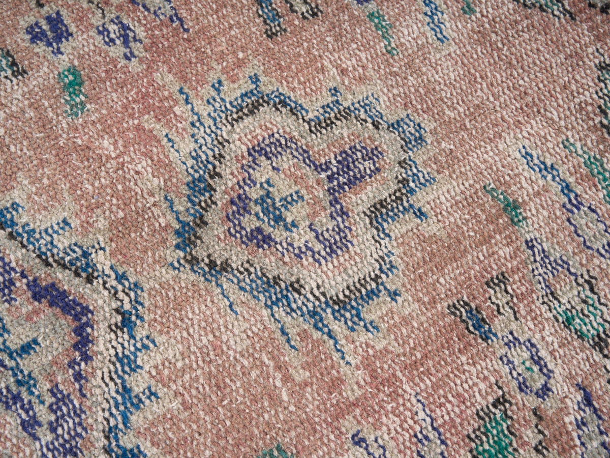 8741, Turkish Manisa Area Rug