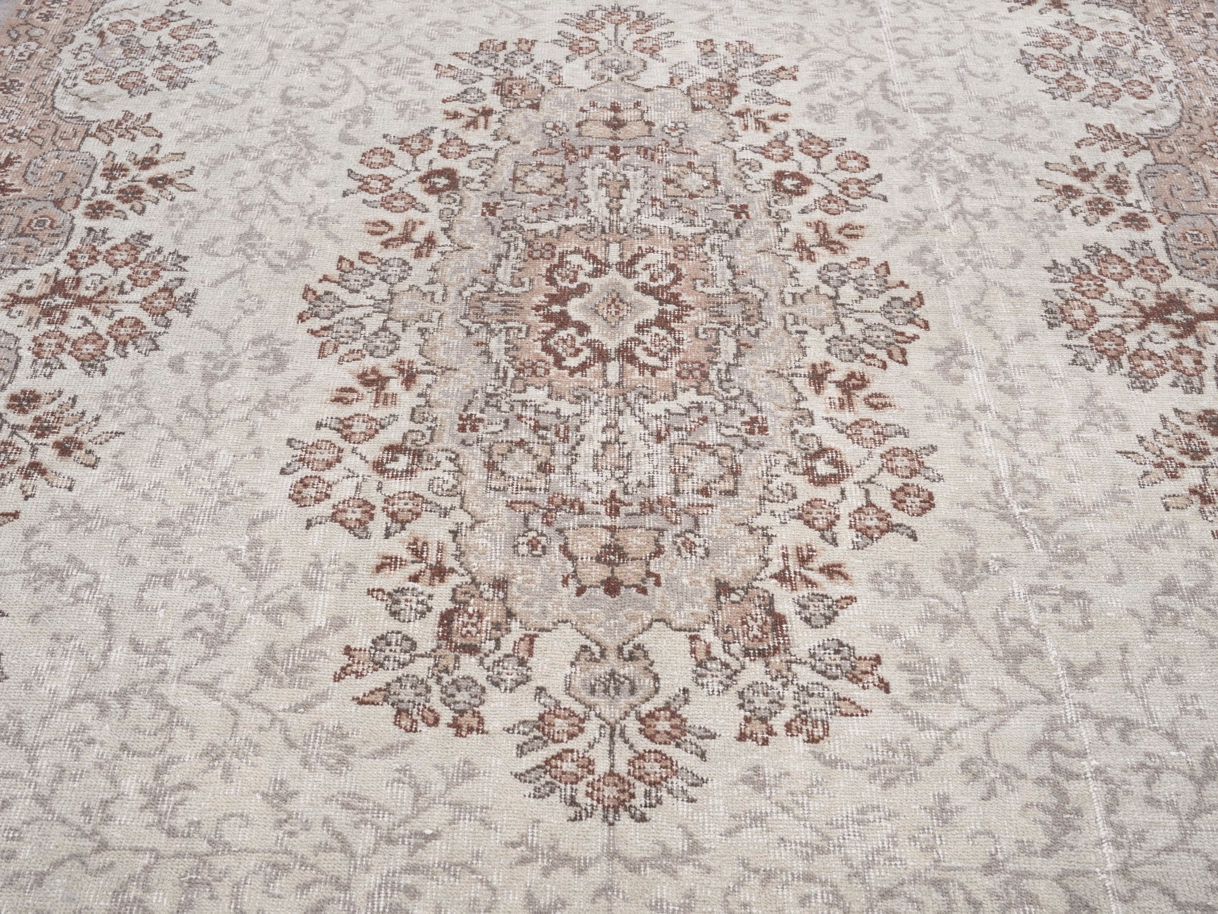 Turkish Isparta area rug in cream and rust, view 4 of 10