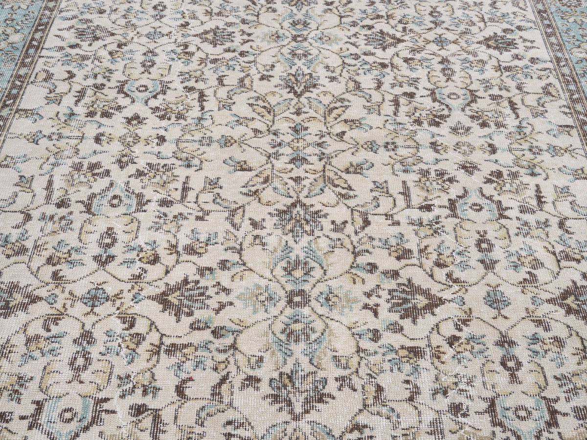 8727, Turkish Isparta Area Rug