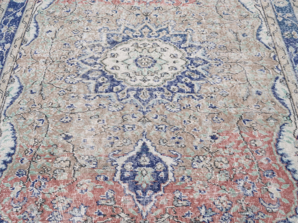 8717, Turkish Isparta Area Rug