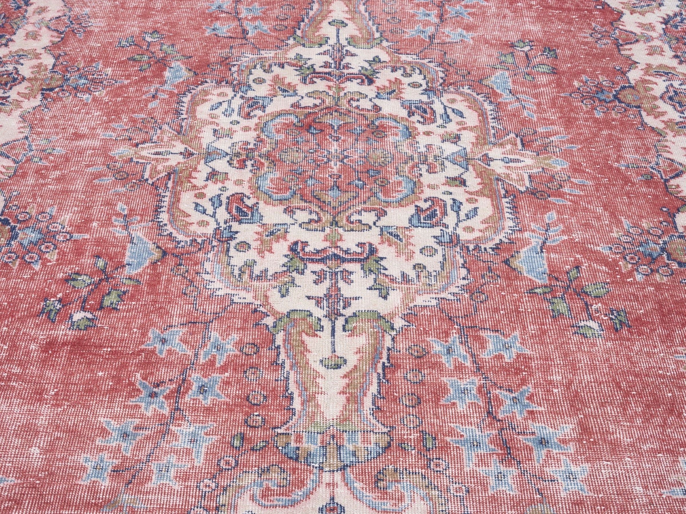 Turkish Isparta area rug in dusty rose and off-white, view 4 of 10