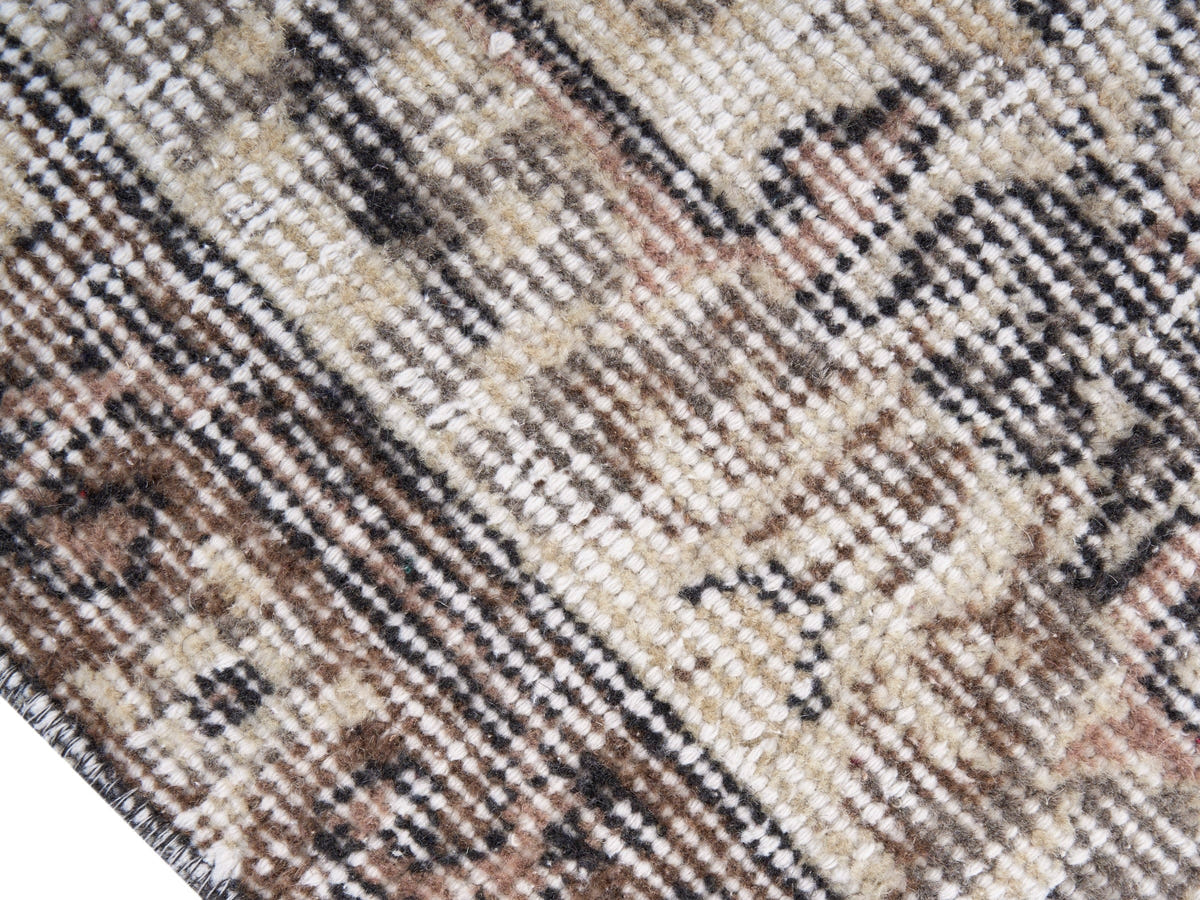 8698, Turkish Isparta Area Rug