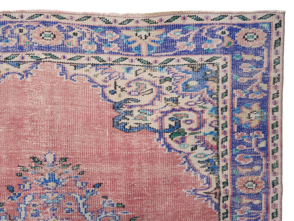 8693, Turkish Manisa Area Rug