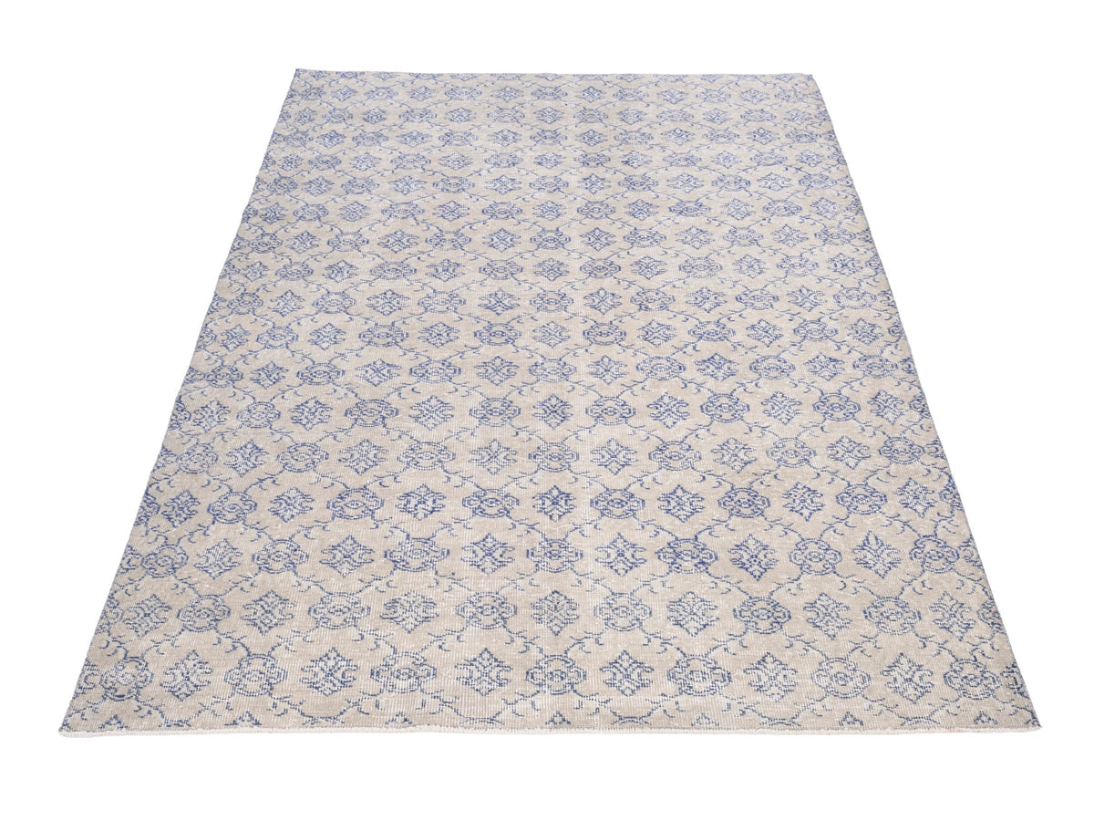 8653, Turkish Isparta Area Rug