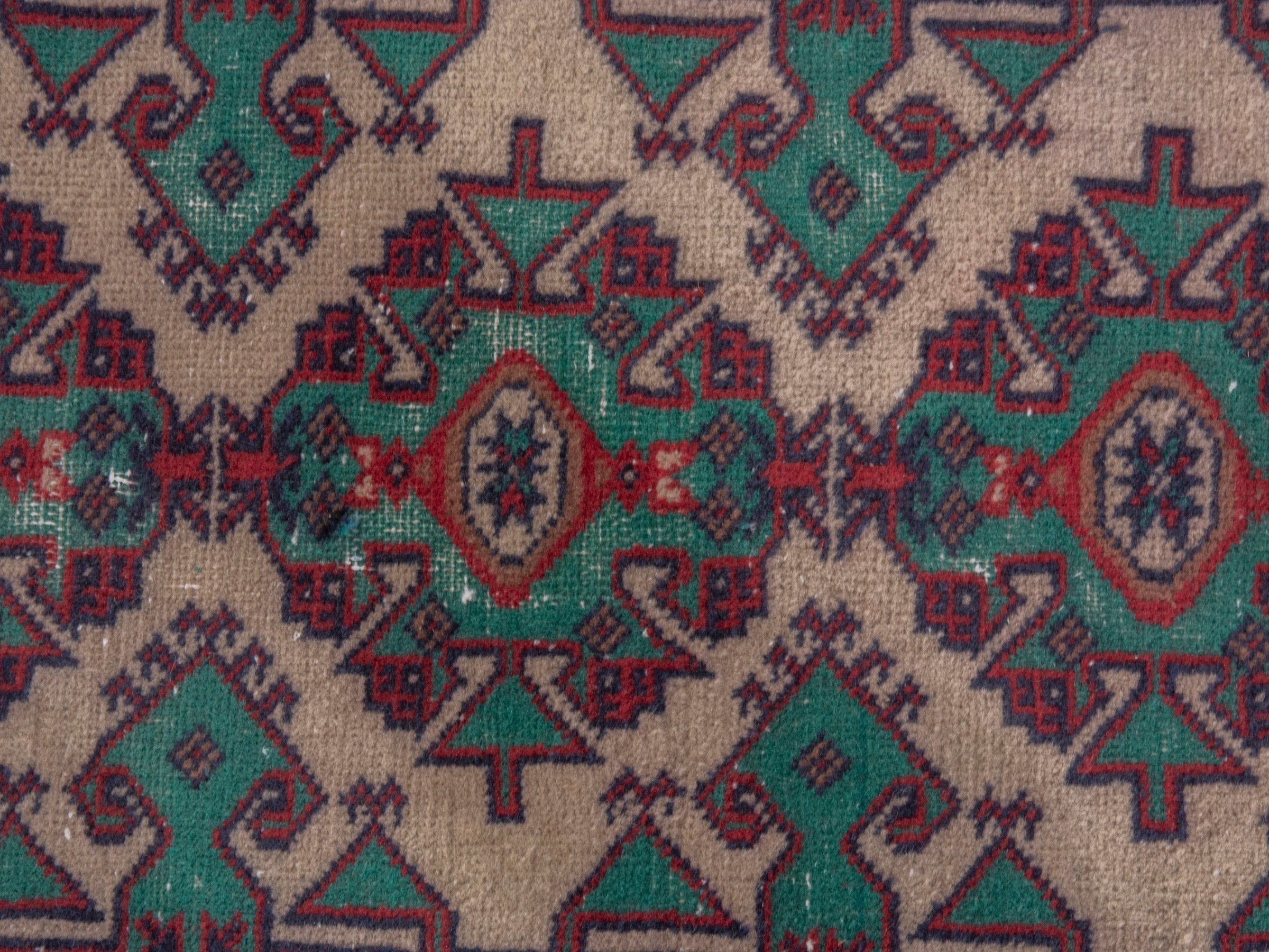 Persian Torkaman accent rug in cream and burgundy, view 5 of 6