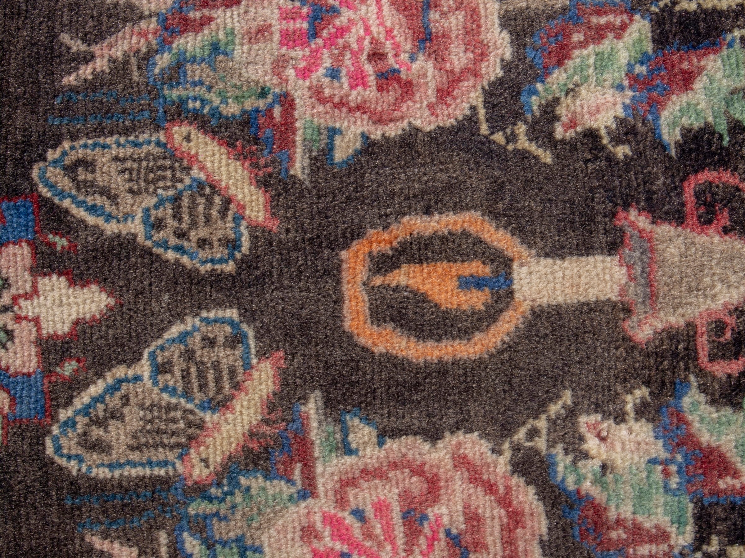 Persian Hamedan accent rug in charcoal and rose, view 6 of 8