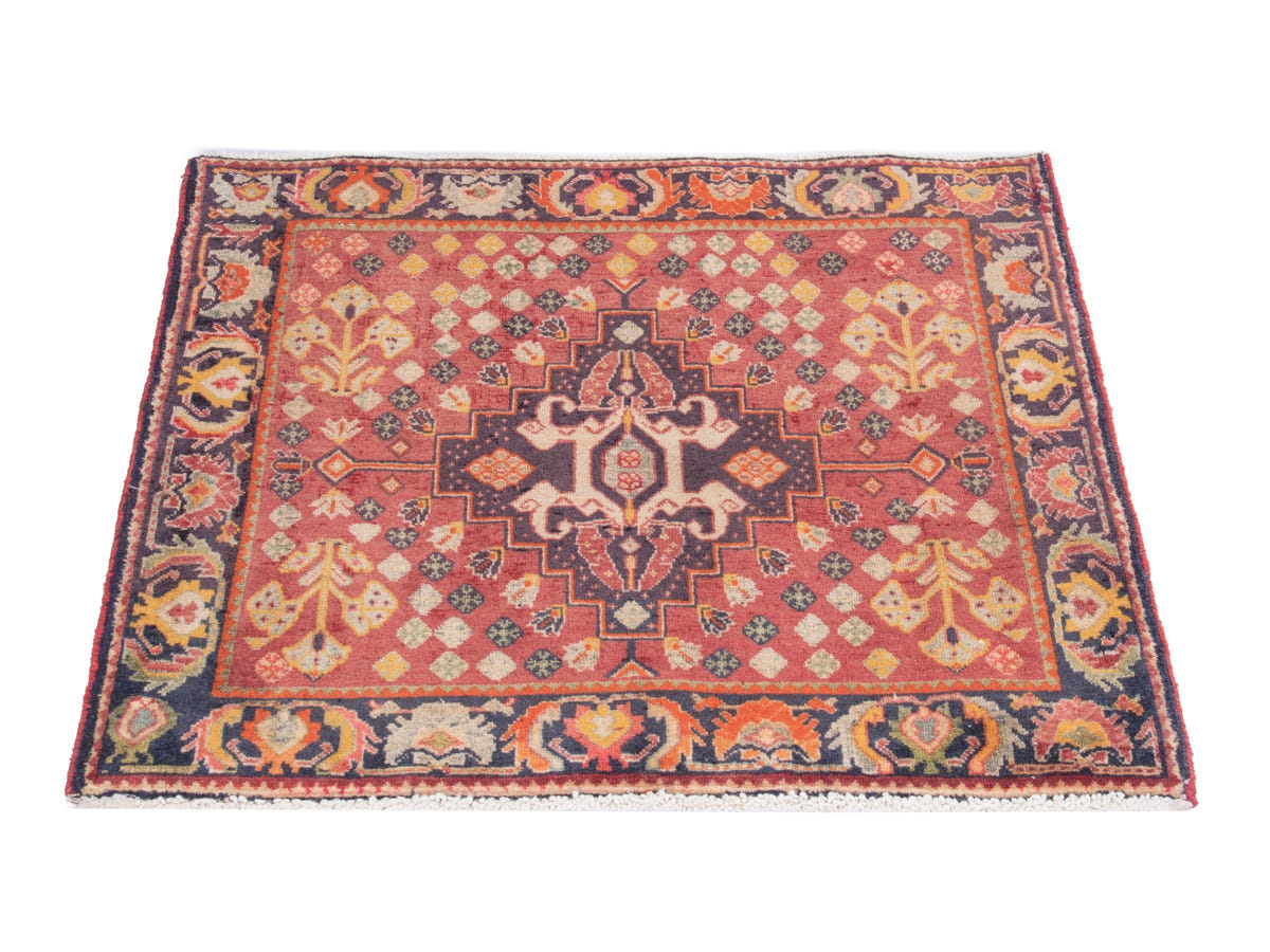 4884, Persian Shiraz Mini Rug