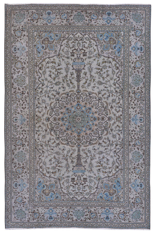 8984, Persian Kashan Oversized Rug