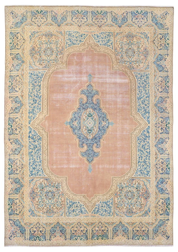9040, Persian Kerman Oversized Rug